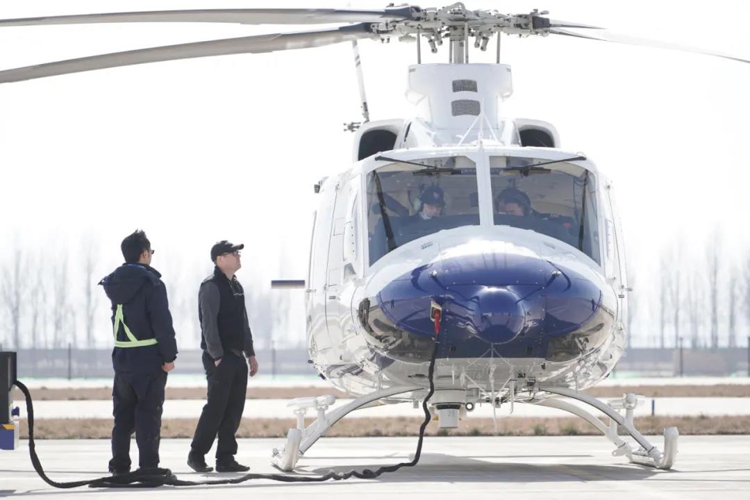 陕直股份首架贝尔412EPI直升机成功试飞交付